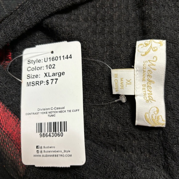 Plaid Flannel Top Suzanne Betro - Picture 5 of 5